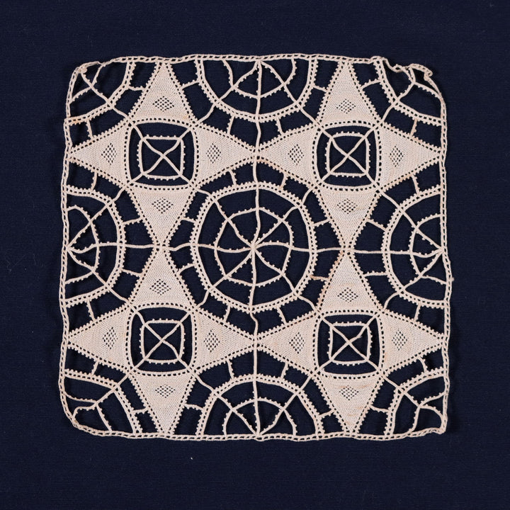  | Antiques  Antique House Linens