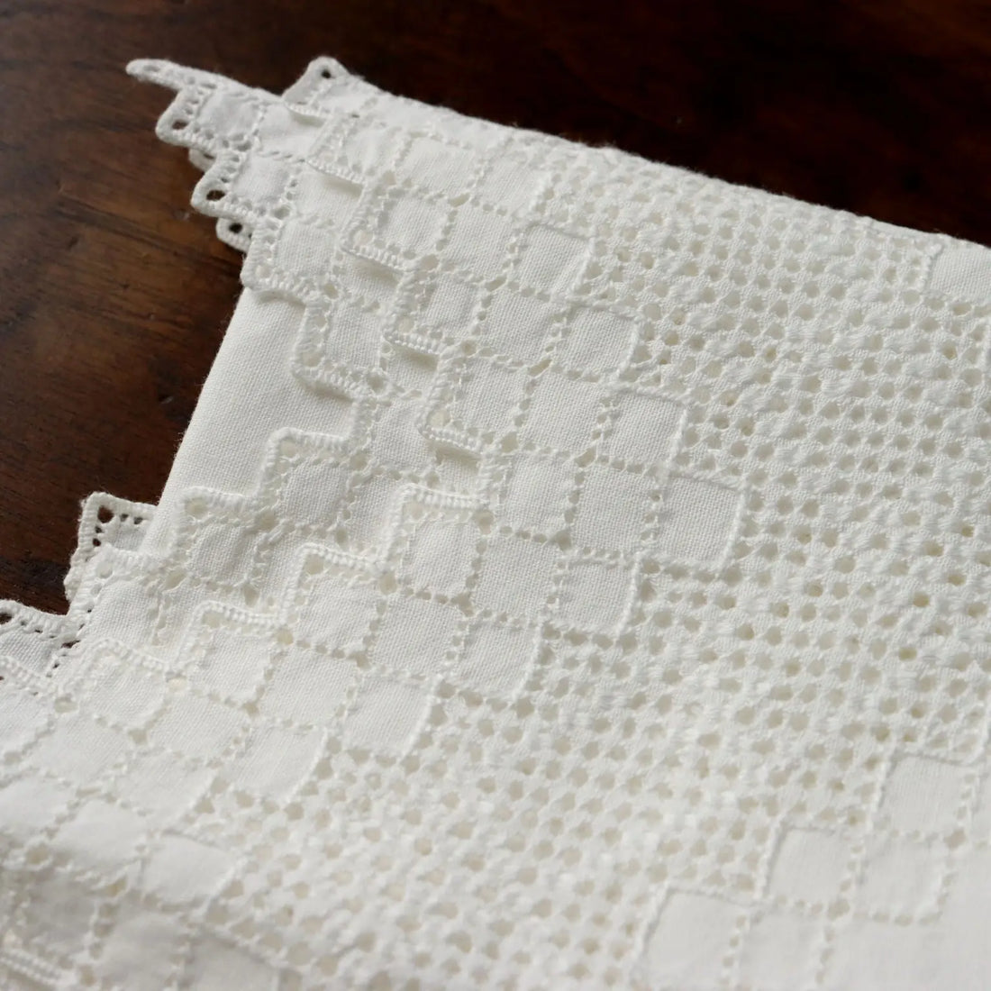 Double Bedsheet With 2 Pillowcases Cotton Italy 20th Century | Clothing & House Linens | Antique House Linens