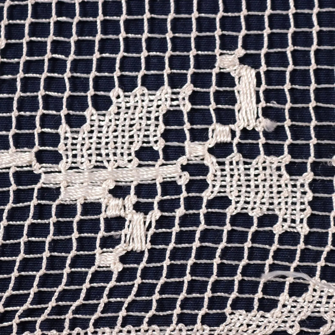 Filet Shawl Cotton Italy 20th Century | Clothing & House Linens | Antique House Linens