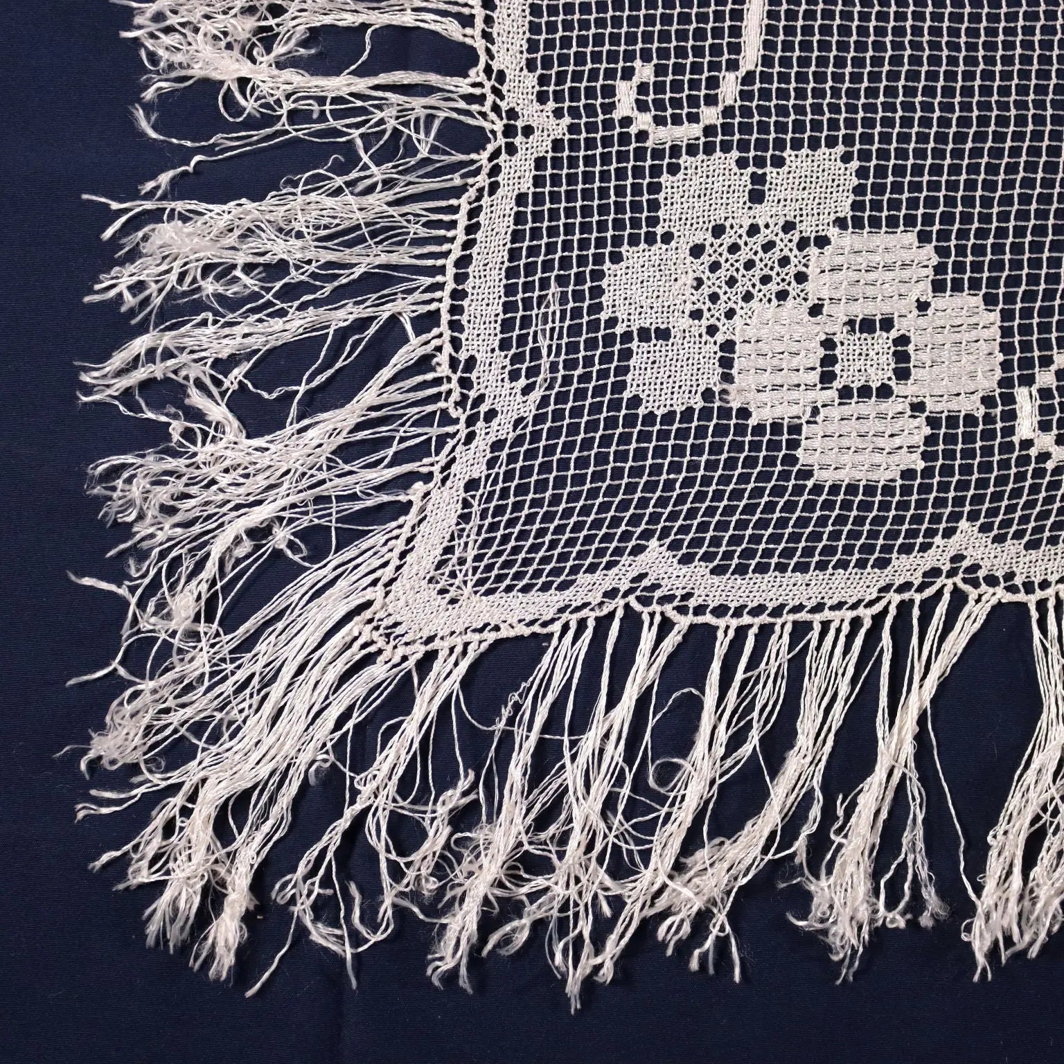 Filet Shawl Cotton Italy 20th Century | Clothing & House Linens | Antique House Linens
