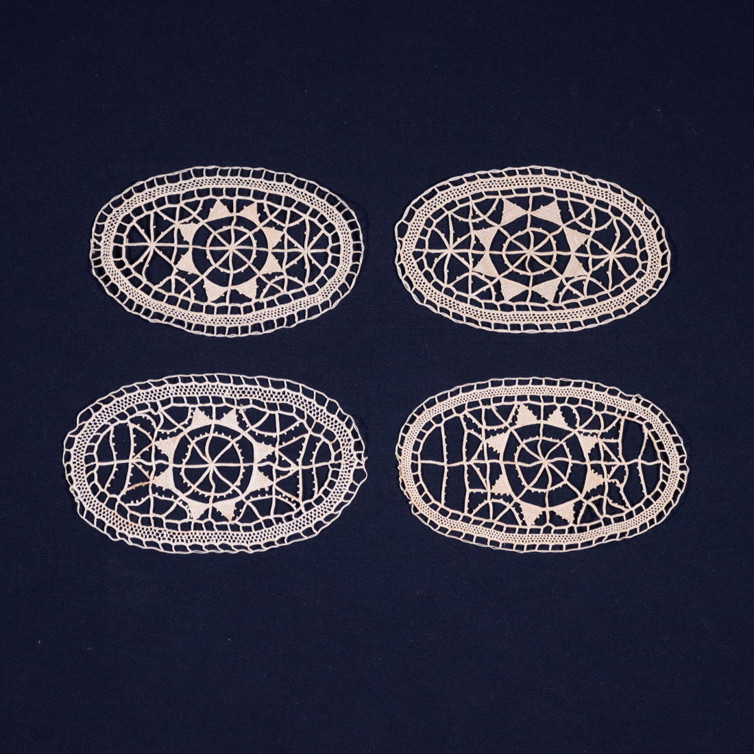  | Antiques  Antique House Linens