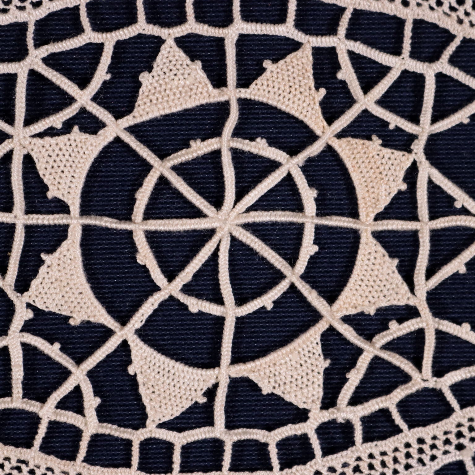  | Antiques  Antique House Linens