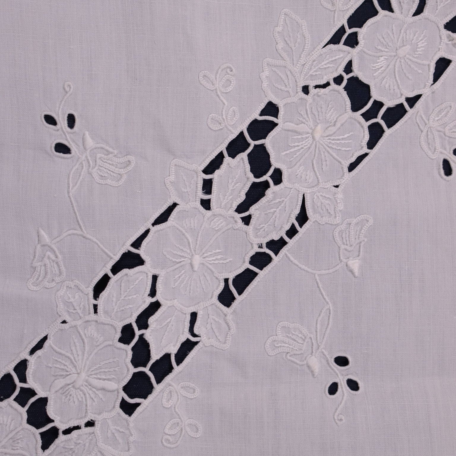  | Antiques  Antique House Linens