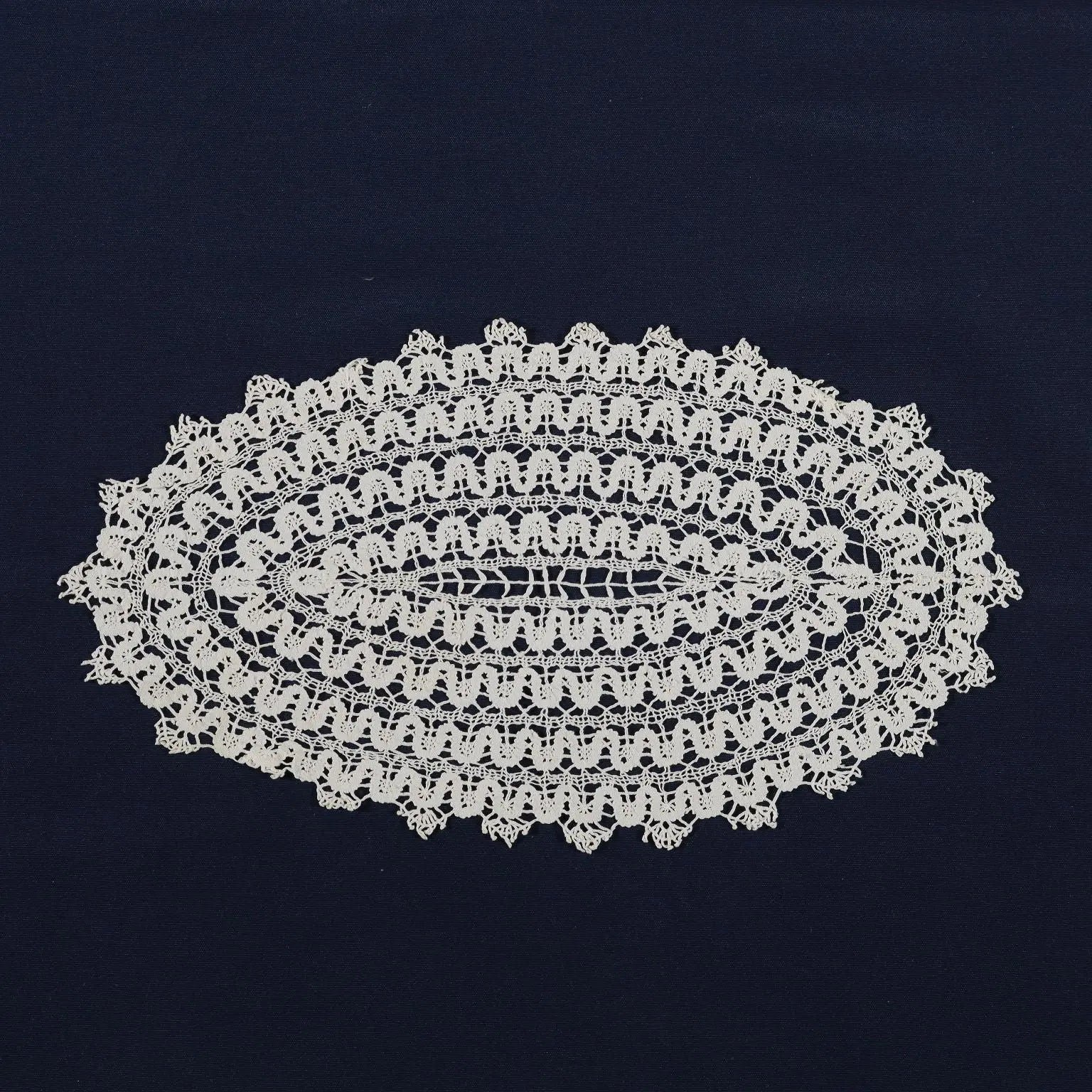 Oval Lace Doily Cotton Italy 20th Century | Clothing & House Linens  Antique House Linens
