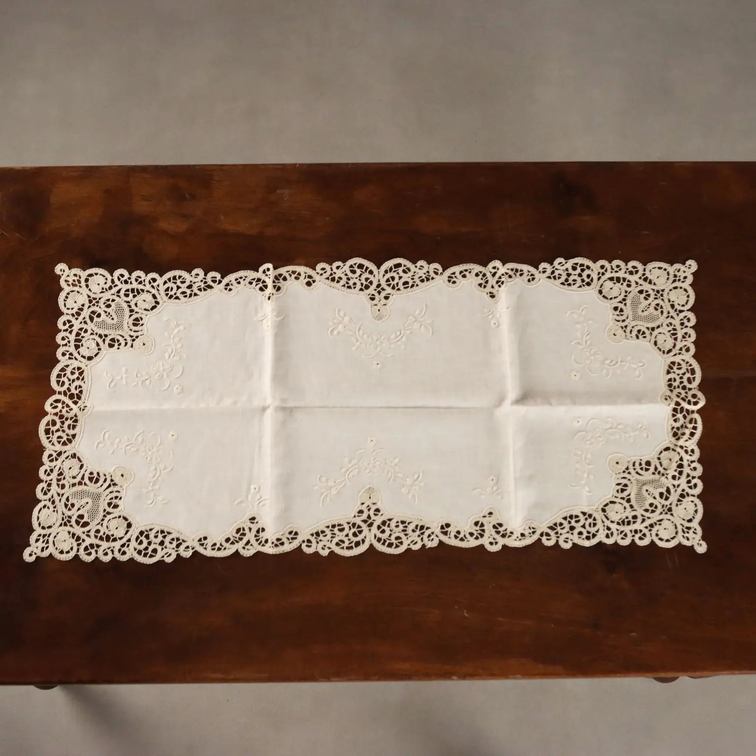 Tablecloth with 12 Napkins Cantù Lace Linen 112 x 72 In