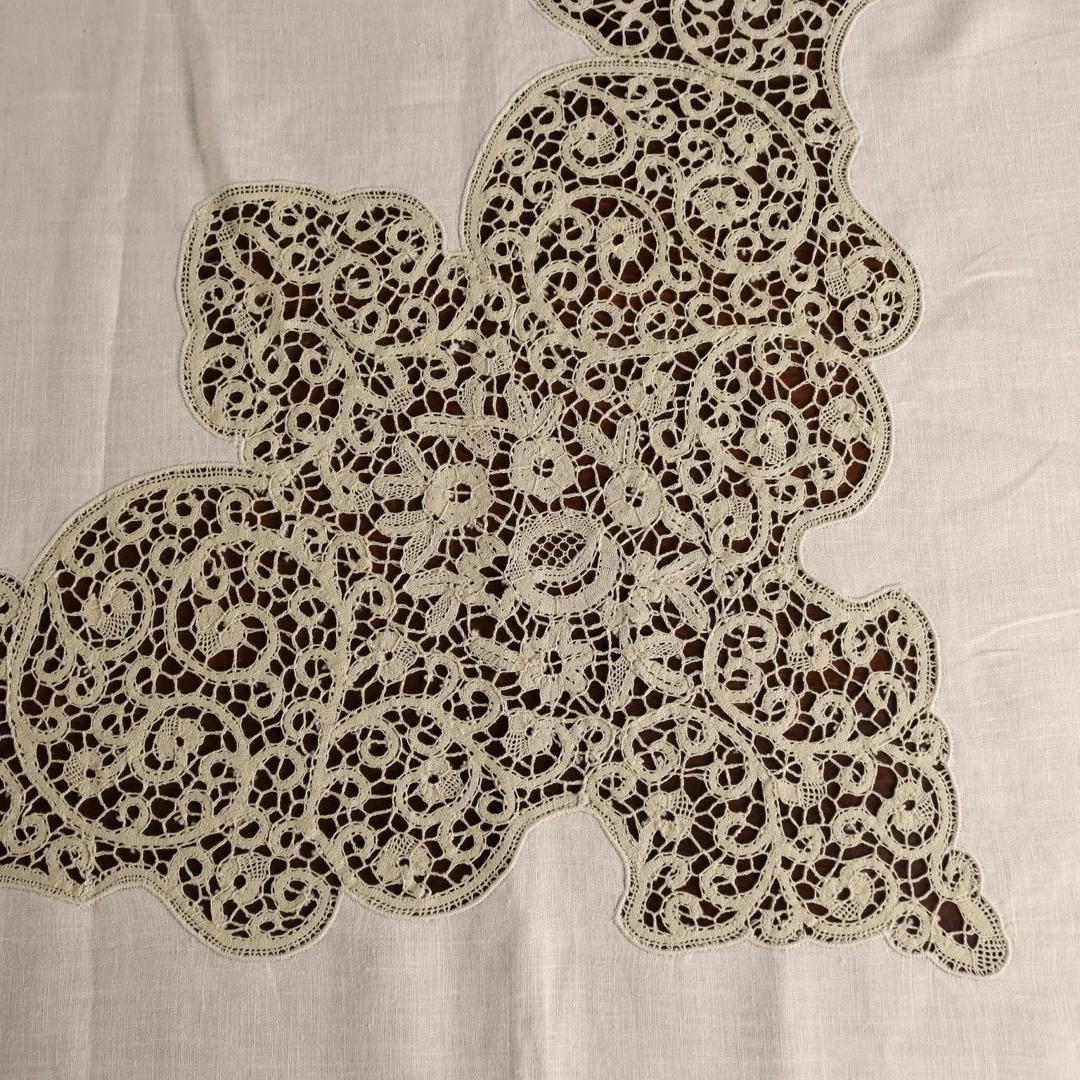 Tablecloth with 12 Napkins Cantù Lace Linen 112 x 72 In