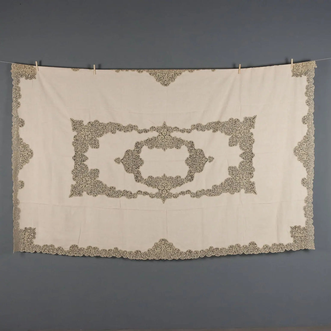 Tablecloth with 12 Napkins Cantù Lace Linen 112 x 72 In