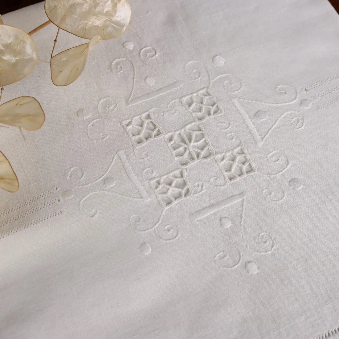 Second Hand Towel White Linen Italy XX Century | Clothing & House Linens | Antique House Linens