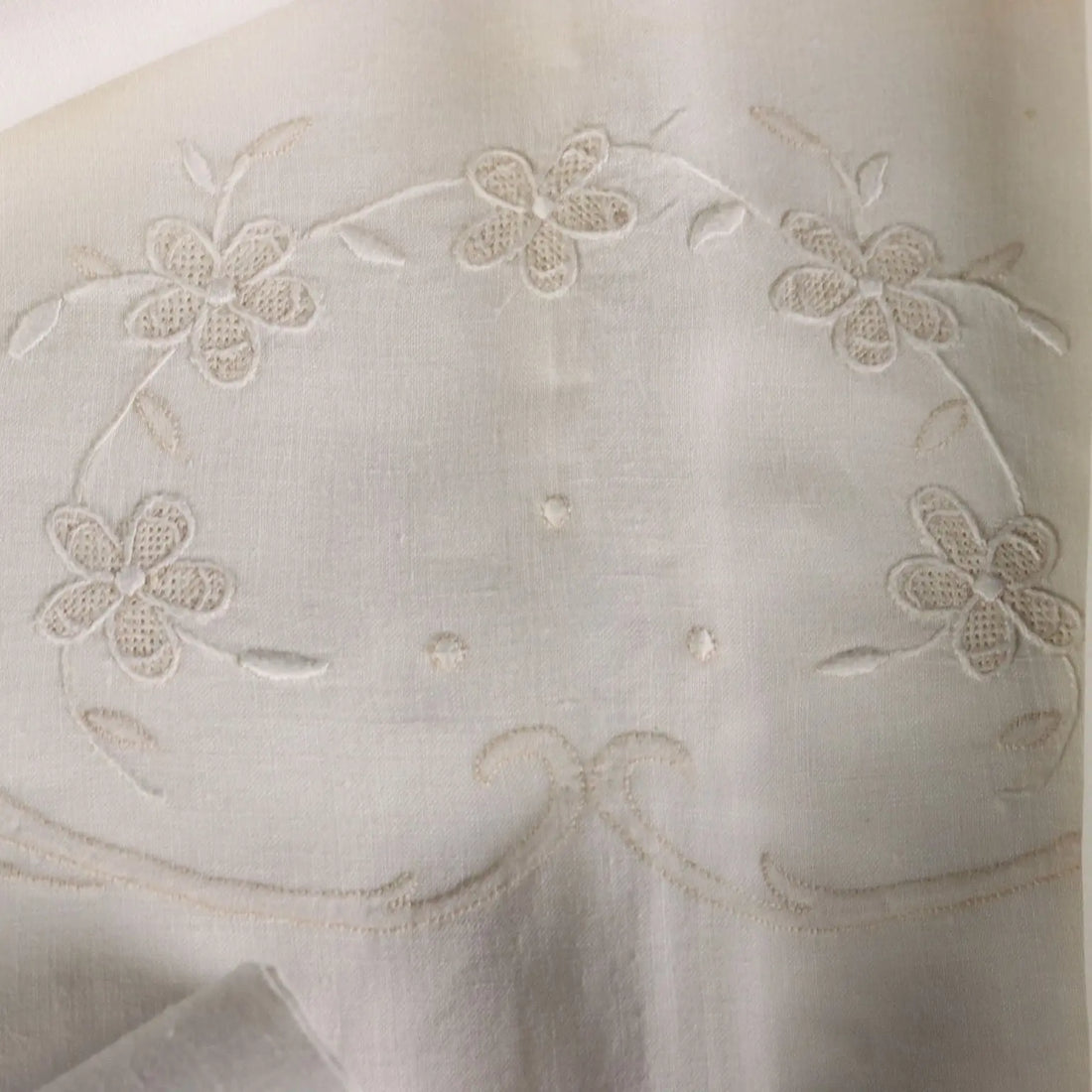 Double Bed Sheeth with 2 Pillowcases Linen Second Hand Italy | Clothing & House Linens | Antique House Linens