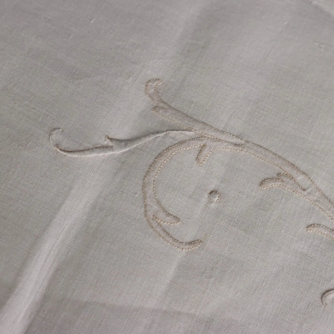 Double Bed Sheeth with 2 Pillowcases Linen Second Hand Italy | Clothing & House Linens | Antique House Linens