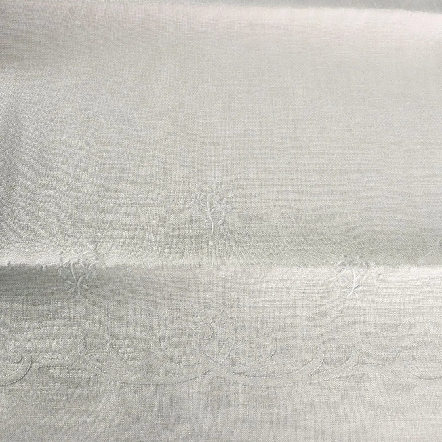 Single Bed Sheeth Second Hand with Pillowcase Italy XX Century | Clothing & House Linens | Antique House Linens