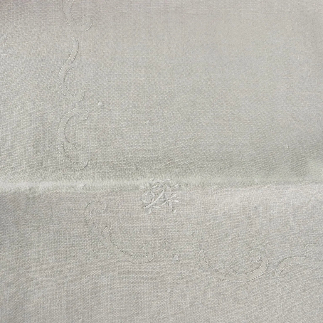 Single Bed Sheeth Second Hand with Pillowcase Italy XX Century | Clothing & House Linens | Antique House Linens