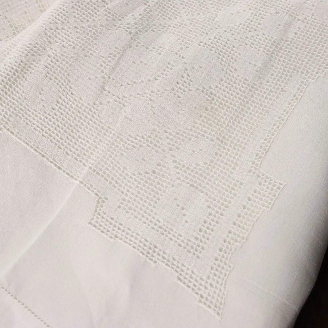 Double Bed Sheeth Linen with 2 Pillowcases Italy Second Hand - Italy, XX Century | Clothing & House Linens | Antique House Linens