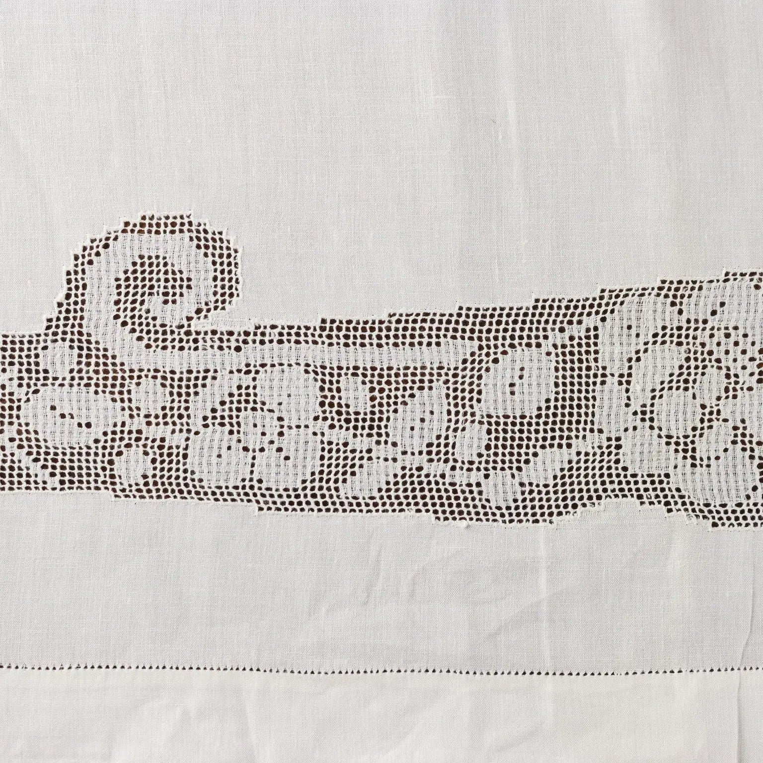Double Bed Sheeth Linen with 2 Pillowcases Italy Second Hand - Italy, XX Century | Clothing & House Linens | Antique House Linens