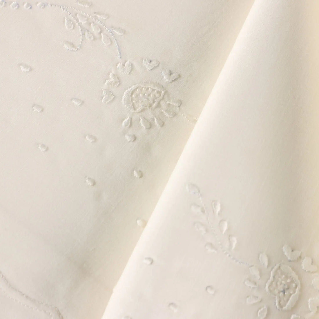 Double Bed Sheeth with 2 Pillowcases Linen Italy Second Hand - Italy, XX Century | Clothing & House Linens | Antique House Linens