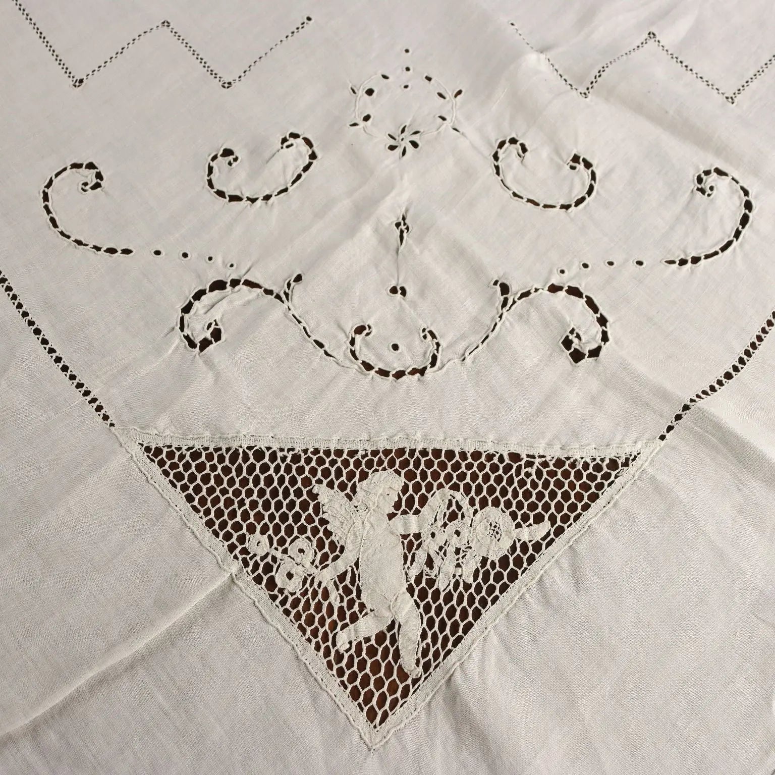 Linen Tablecloth Cantù Lace Second Hand Italy | Clothing & House Linens | Antique House Linens