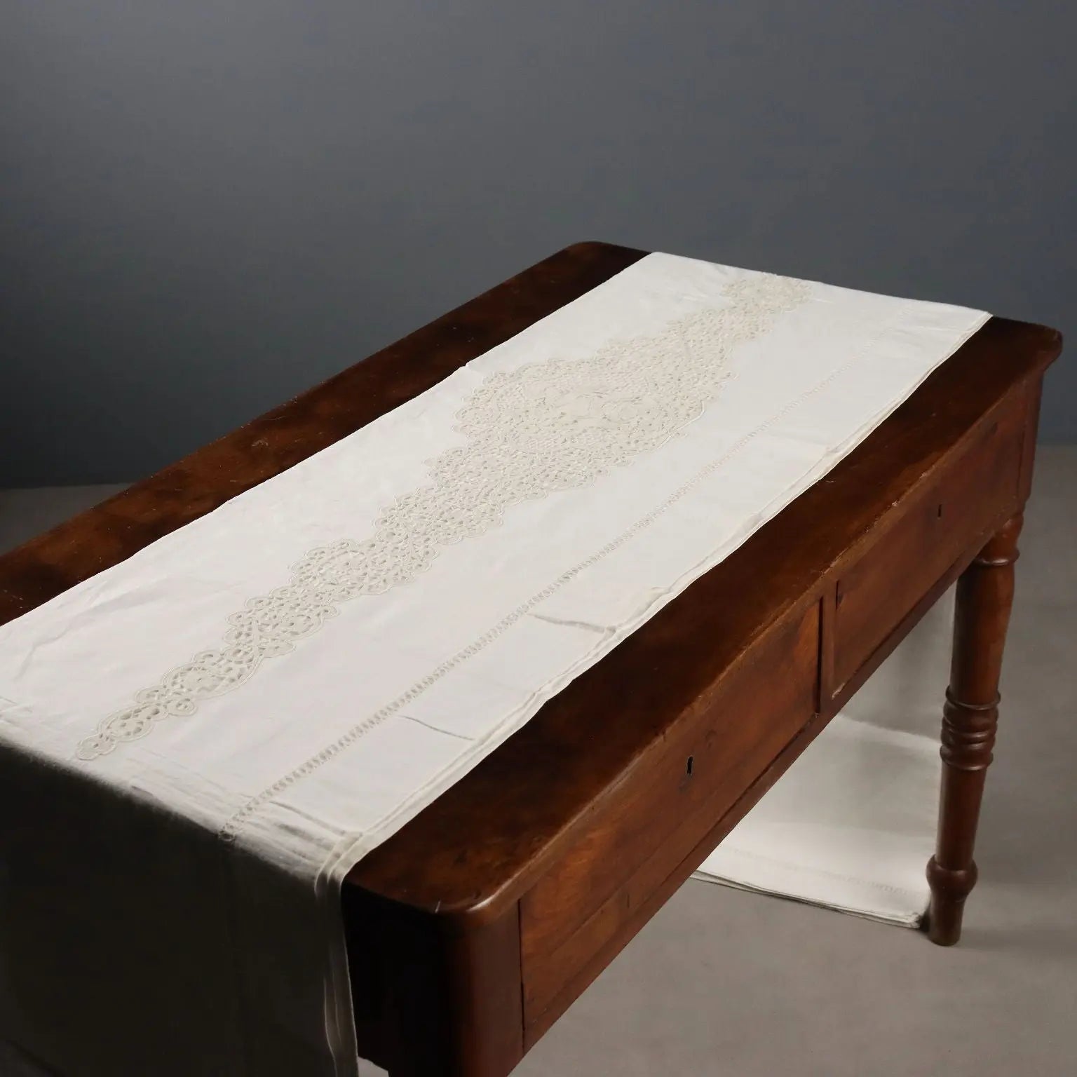 Double Bed Sheeth Linen Cantù Lace Second Hand | Clothing & House Linens | Antique House Linens