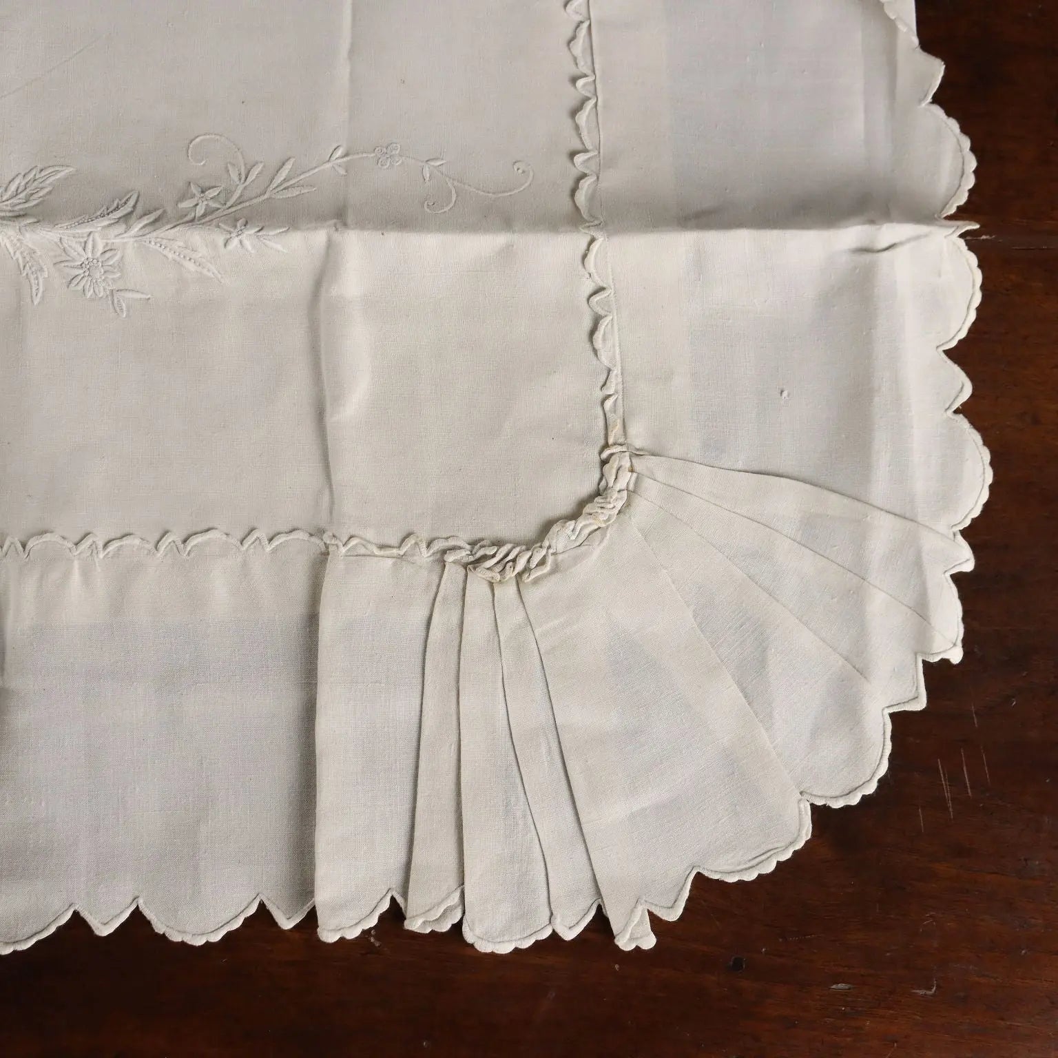 Double Bed Sheet with Four Pillowcases Linen Italy XIX-XX Century | Clothing & House Linens | Antique House Linens