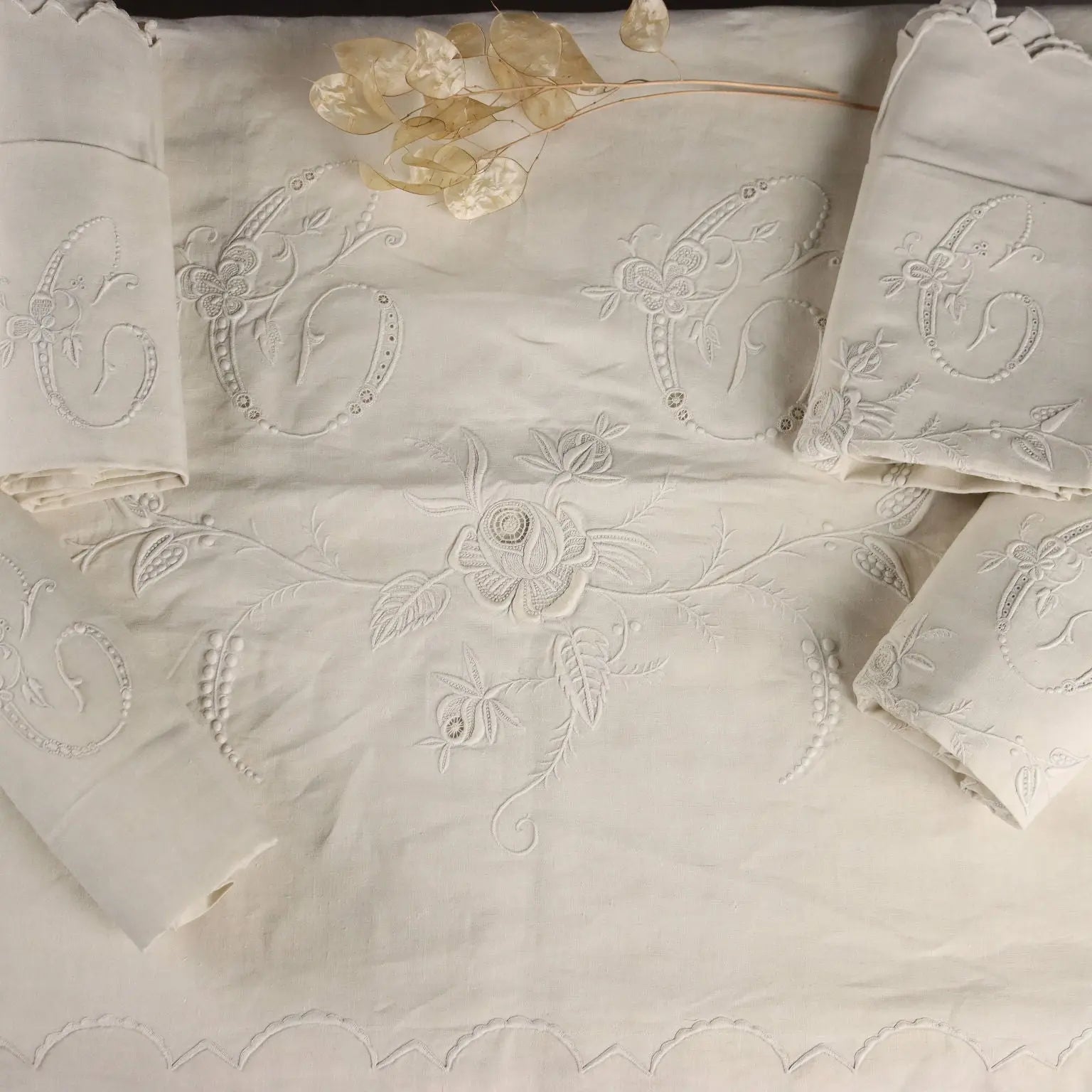 Double Bed Sheet with Four Pillowcases Linen Italy XIX-XX Century | Clothing & House Linens | Antique House Linens