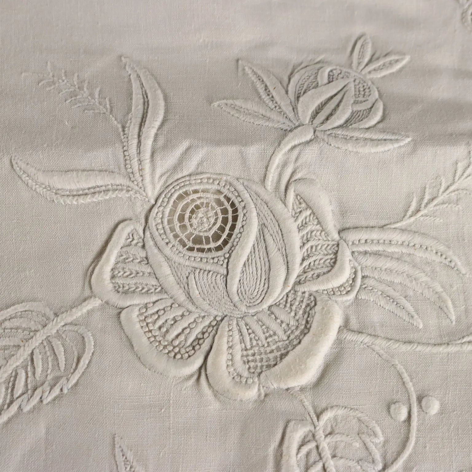 Double Bed Sheet with Four Pillowcases Linen Italy XIX-XX Century | Clothing & House Linens | Antique House Linens