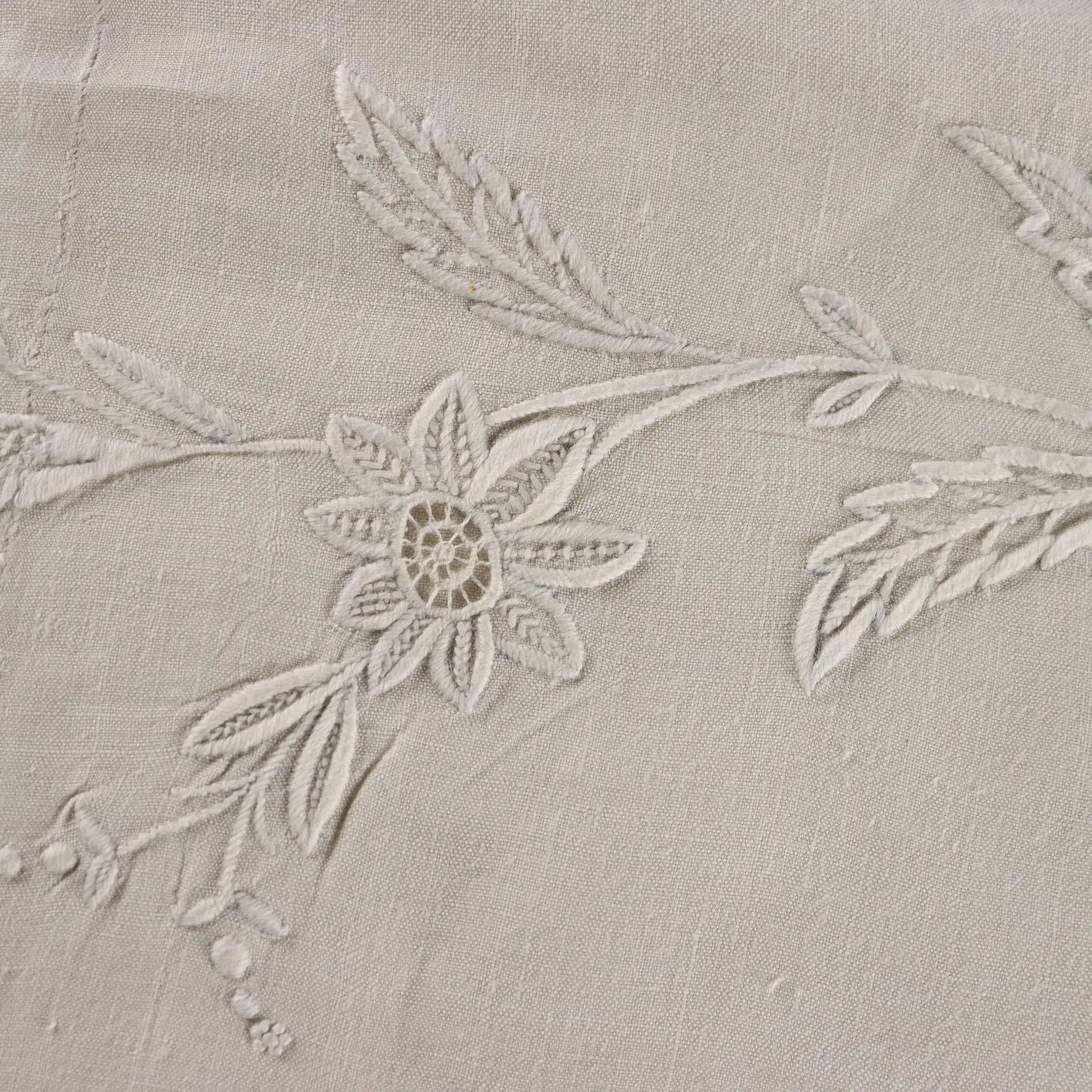 Double Bed Sheet with Four Pillowcases Linen Italy XIX-XX Century | Clothing & House Linens | Antique House Linens