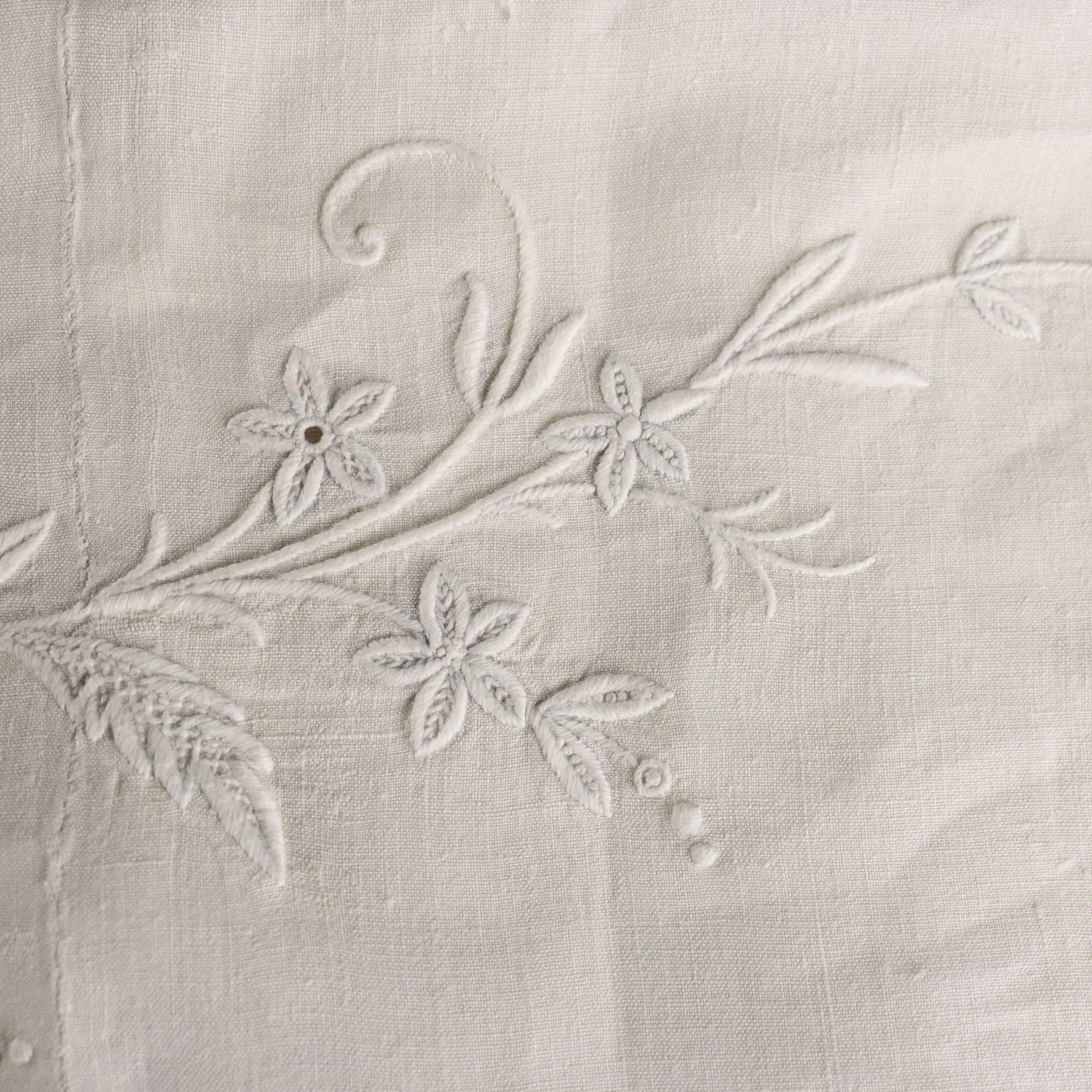 Double Bed Sheet with Four Pillowcases Linen Italy XIX-XX Century | Clothing & House Linens | Antique House Linens