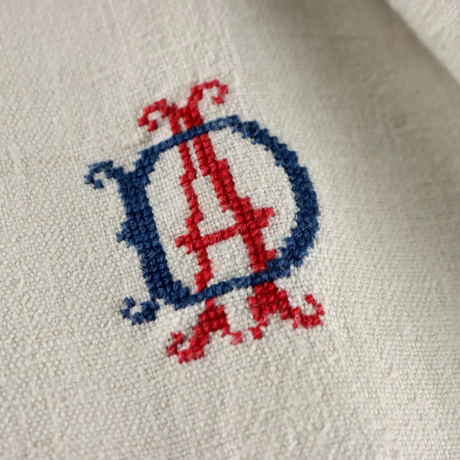 Double Bed Sheeth Linen Italy Second Hand | Clothing & House Linens | Antique House Linens