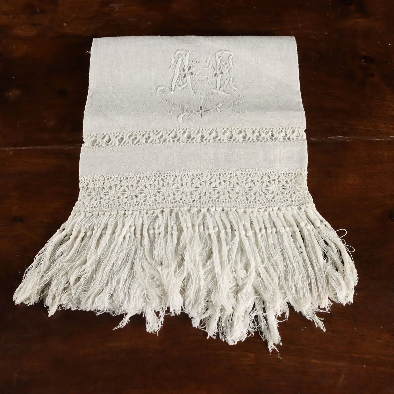 Flax Towel Satin Stitch Second Hand Italy | Clothing & House Linens | Antique House Linens