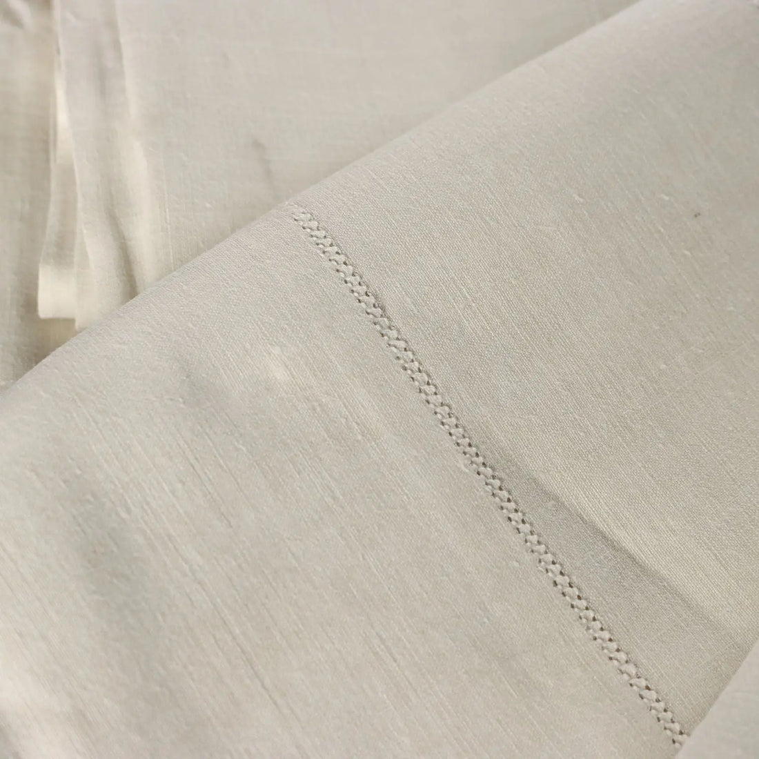 Double Bed Sheeth Linen 2 Pillowcases Full Stitch Second Hand | Clothing & House Linens | Antique House Linens