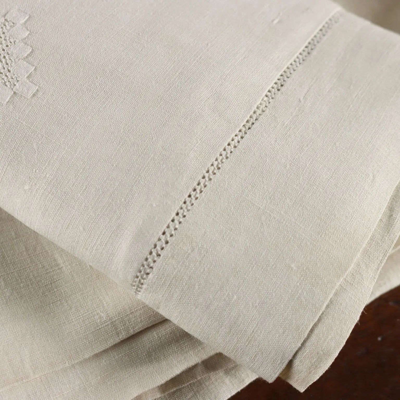 Double Bed Sheeth Linen 2 Pillowcases Full Stitch Second Hand | Clothing & House Linens | Antique House Linens