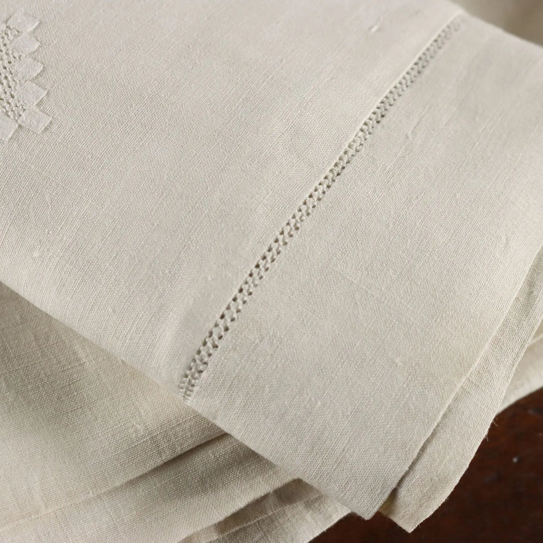 Double Bed Sheeth Linen 2 Pillowcases Full Stitch Second Hand | Clothing & House Linens | Antique House Linens