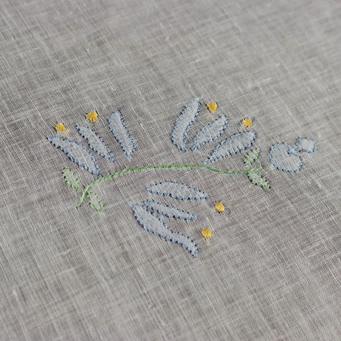 Linen Tablecloth with 12 Napkins Stitch Italy Second Hand | Clothing & House Linens | Antique House Linens