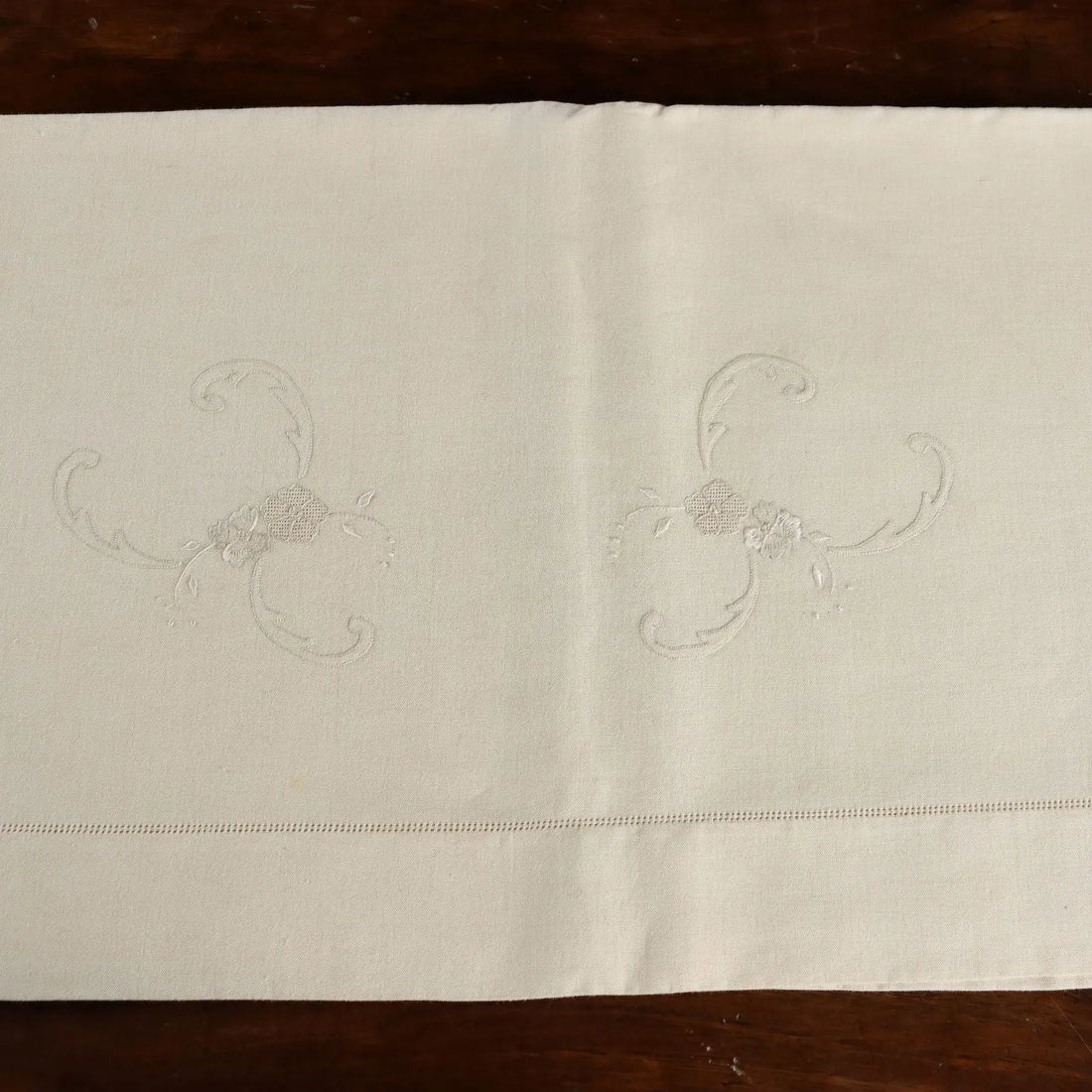 Double Bed Sheet with 2 Pillowcases Linen Satin Stitch Italy | Clothing & House Linens | Antique House Linens
