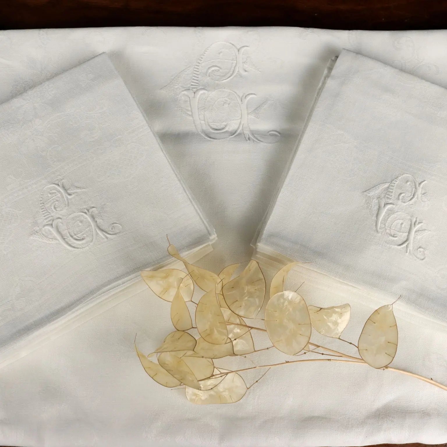 Linen Tablecloth with 12 Napkins Full Stitch Embroidery Italy - 182 x 300 cm | Clothing & House Linens | Antique House Linens