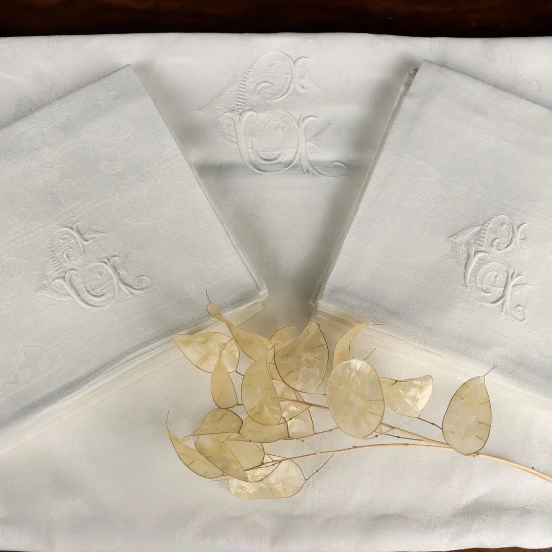 Linen Tablecloth with 12 Napkins Full Stitch Embroidery Italy - 182 x 300 cm | Clothing & House Linens | Antique House Linens