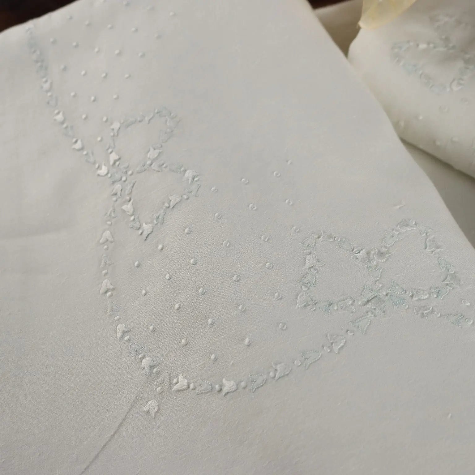 Double Bed Sheeth with 2 Pillowcases Linen Italy XX Century - 95 x 105 In | Clothing & House Linens | Antique House Linens