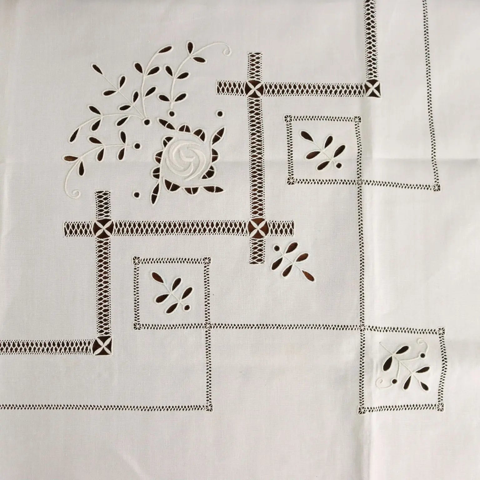 Tablecloth with 12 Napkins Linen Full Stich 60 x 59 In - 60 x 59 In | Clothing & House Linens | Antique House Linens