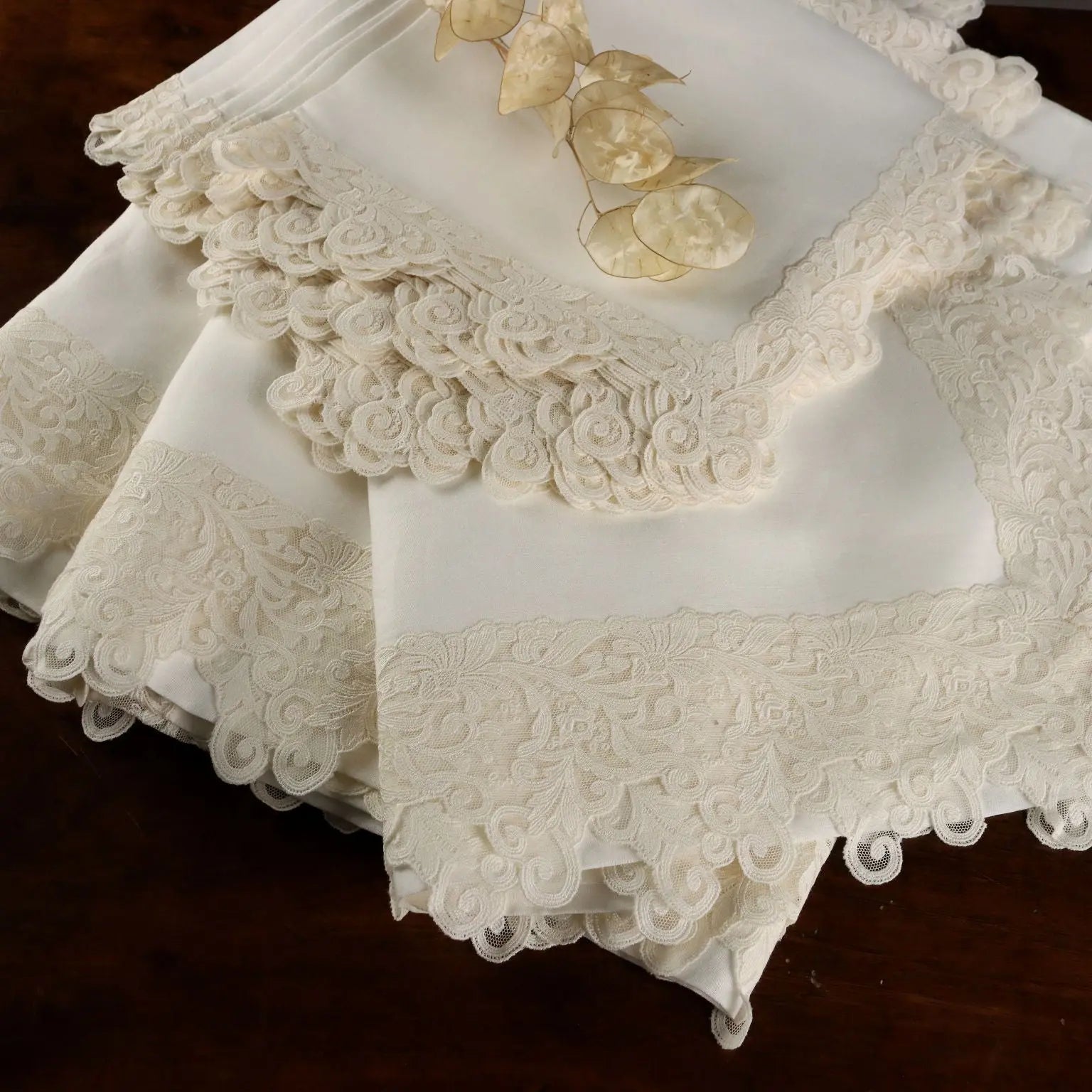 Tablecloth with 10 Napkins Linen Macramè Lace Italy 129 x 68 In - 129 x 68 In | Clothing & House Linens | Antique House Linens