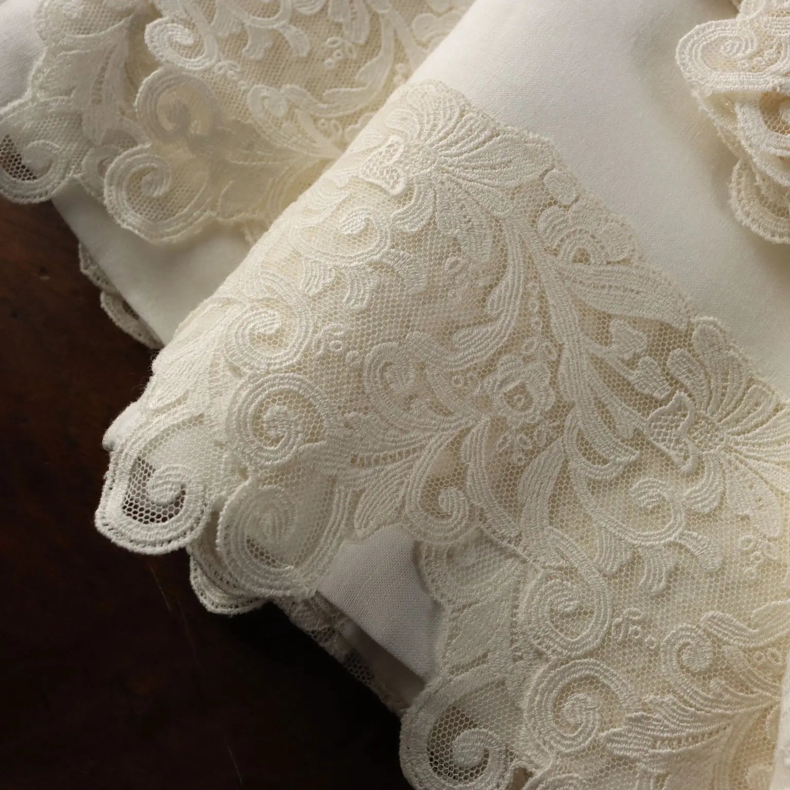 Tablecloth with 10 Napkins Linen Macramè Lace Italy 129 x 68 In - 129 x 68 In | Clothing & House Linens | Antique House Linens