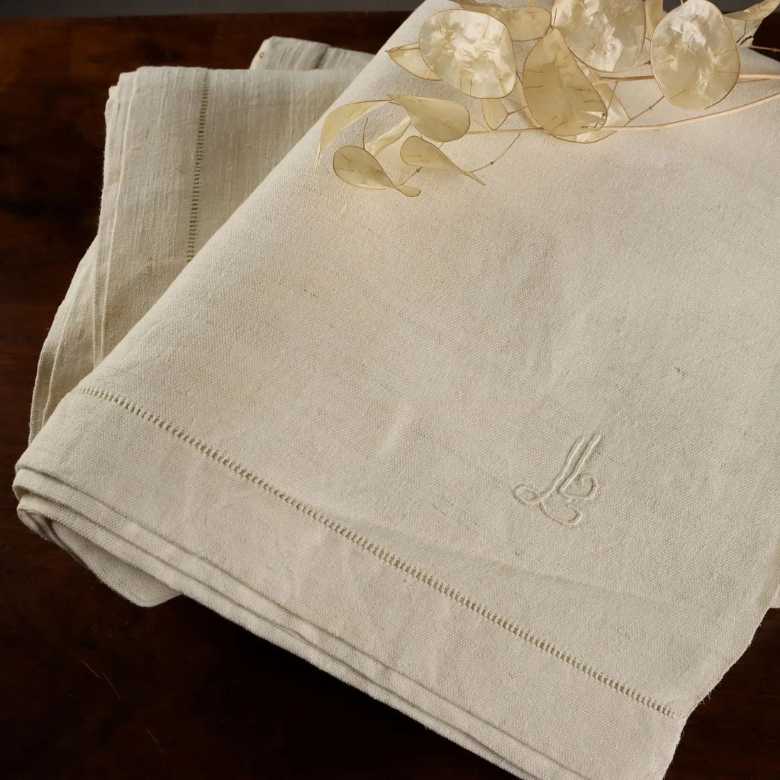 Double Bed Sheeth Hemp Handmade Second Hand Italy - 107 x 89 In | Clothing & House Linens | Antique House Linens