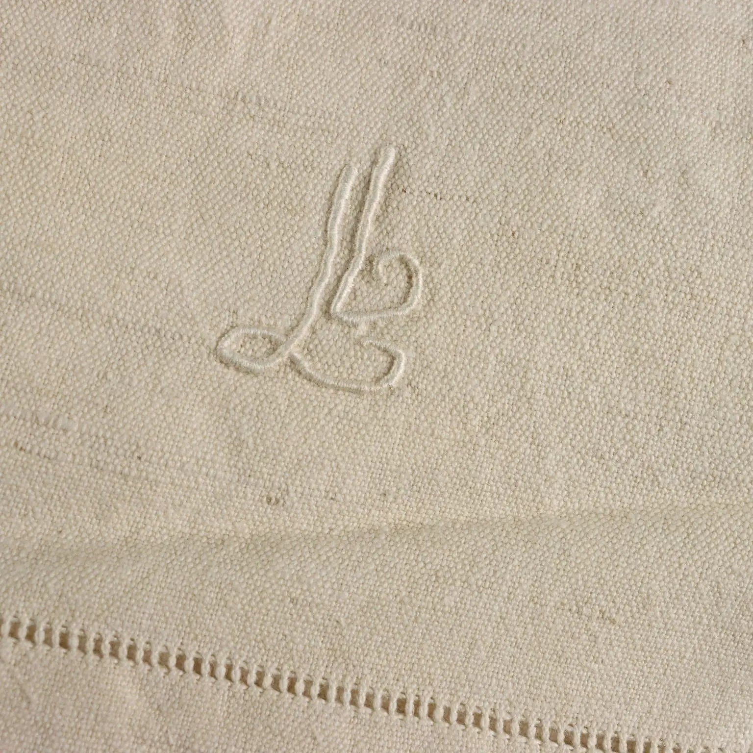 Double Bed Sheeth Hemp Handmade Second Hand Italy - 107 x 89 In | Clothing & House Linens | Antique House Linens
