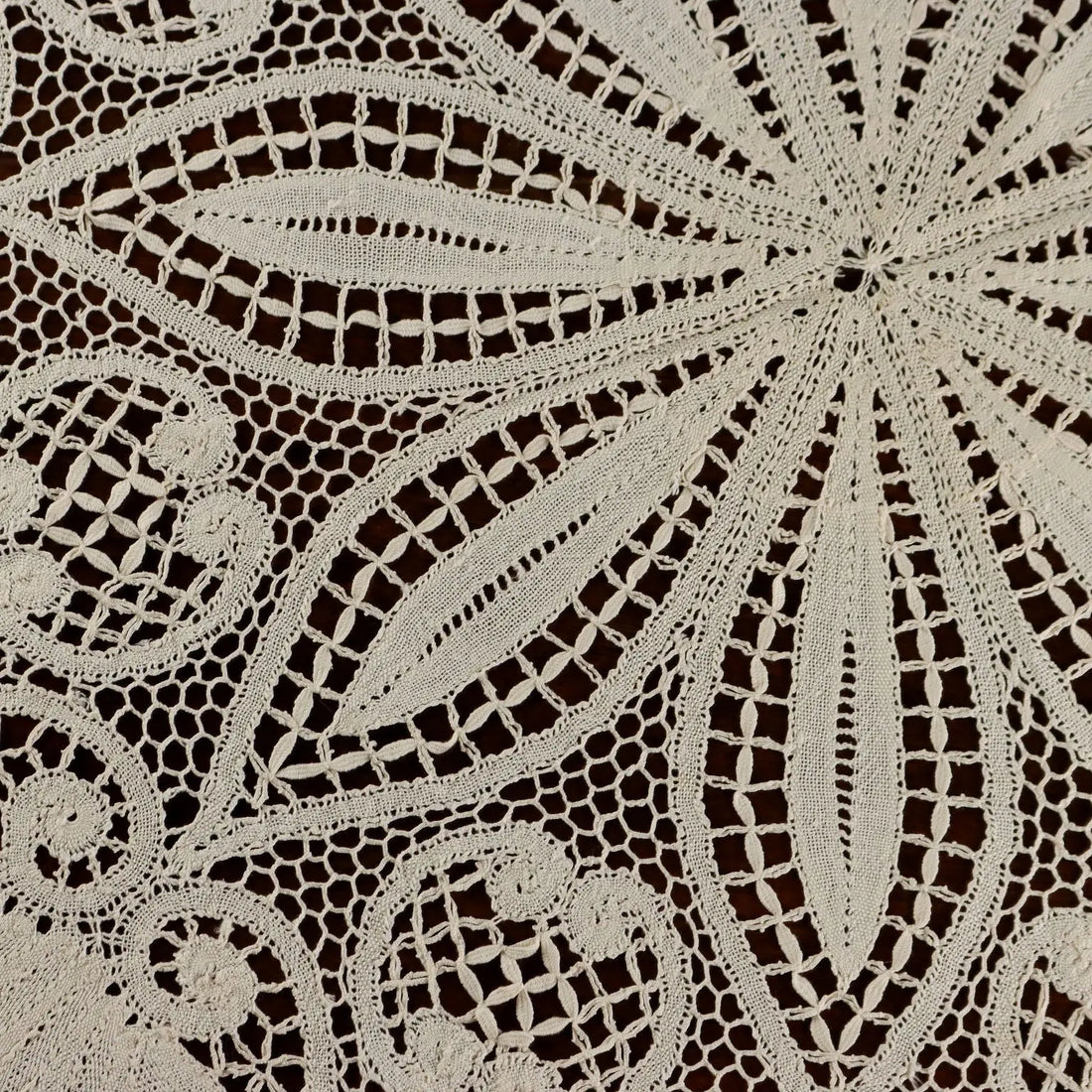 Round Tablecloth Cotton Second Hand Italy 42 x 42 In