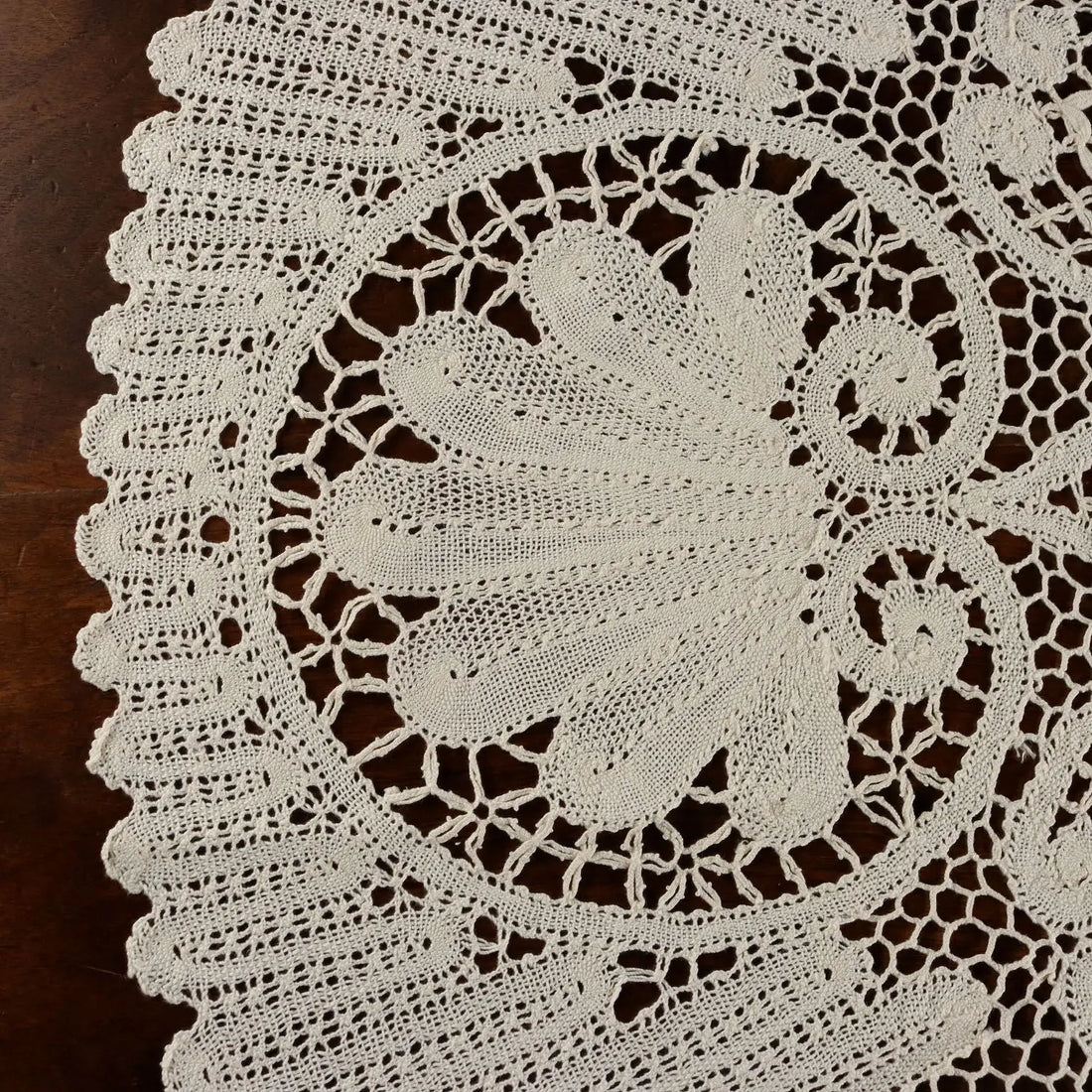 Round Tablecloth Cotton Second Hand Italy 42 x 42 In