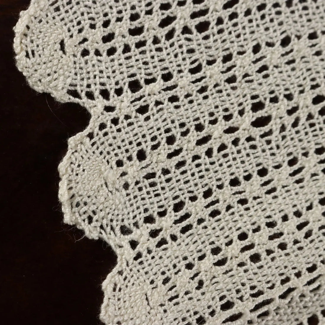 Round Tablecloth Cotton Second Hand Italy 42 x 42 In