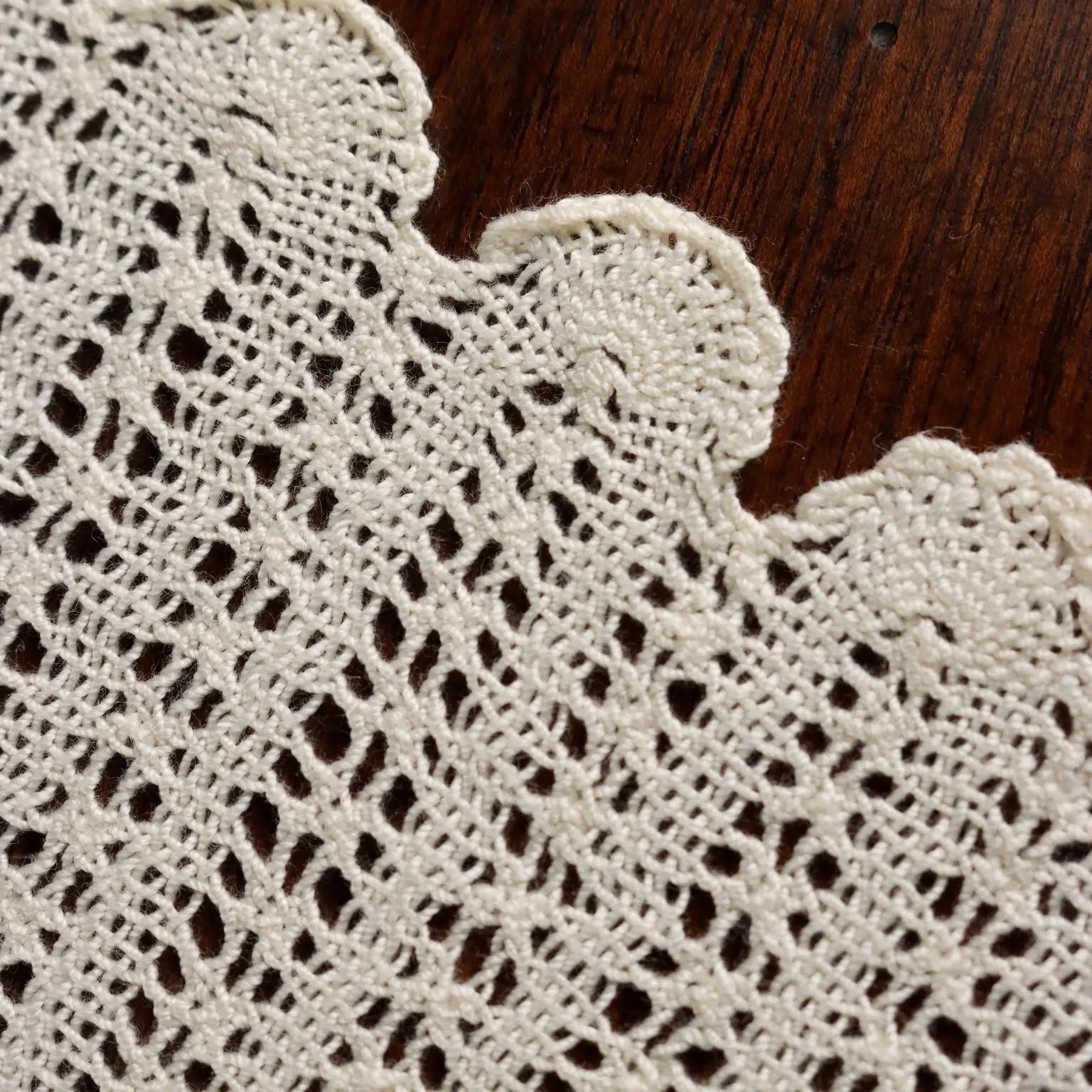 Round Tablecloth Cotton Second Hand Italy 42 x 42 In