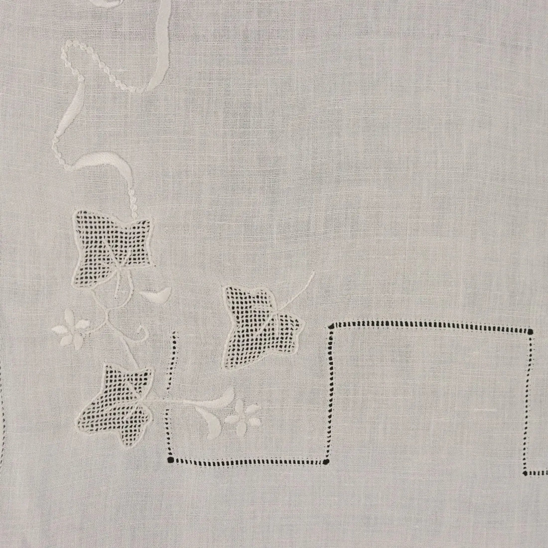 Handmade Curtains Full Stich Second Hand Italy 16 x 33 In - 16 x 33 In | Clothing & House Linens | Antique House Linens