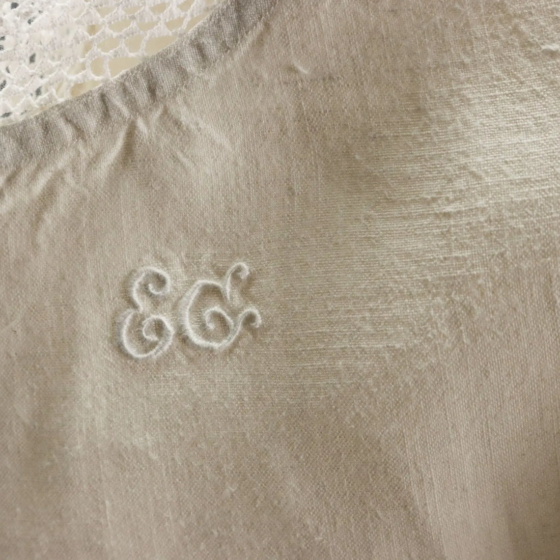 Linen Nightgown Needlepoint Inserts Italy Second Hand | Clothing & House Linens | Antique House Linens