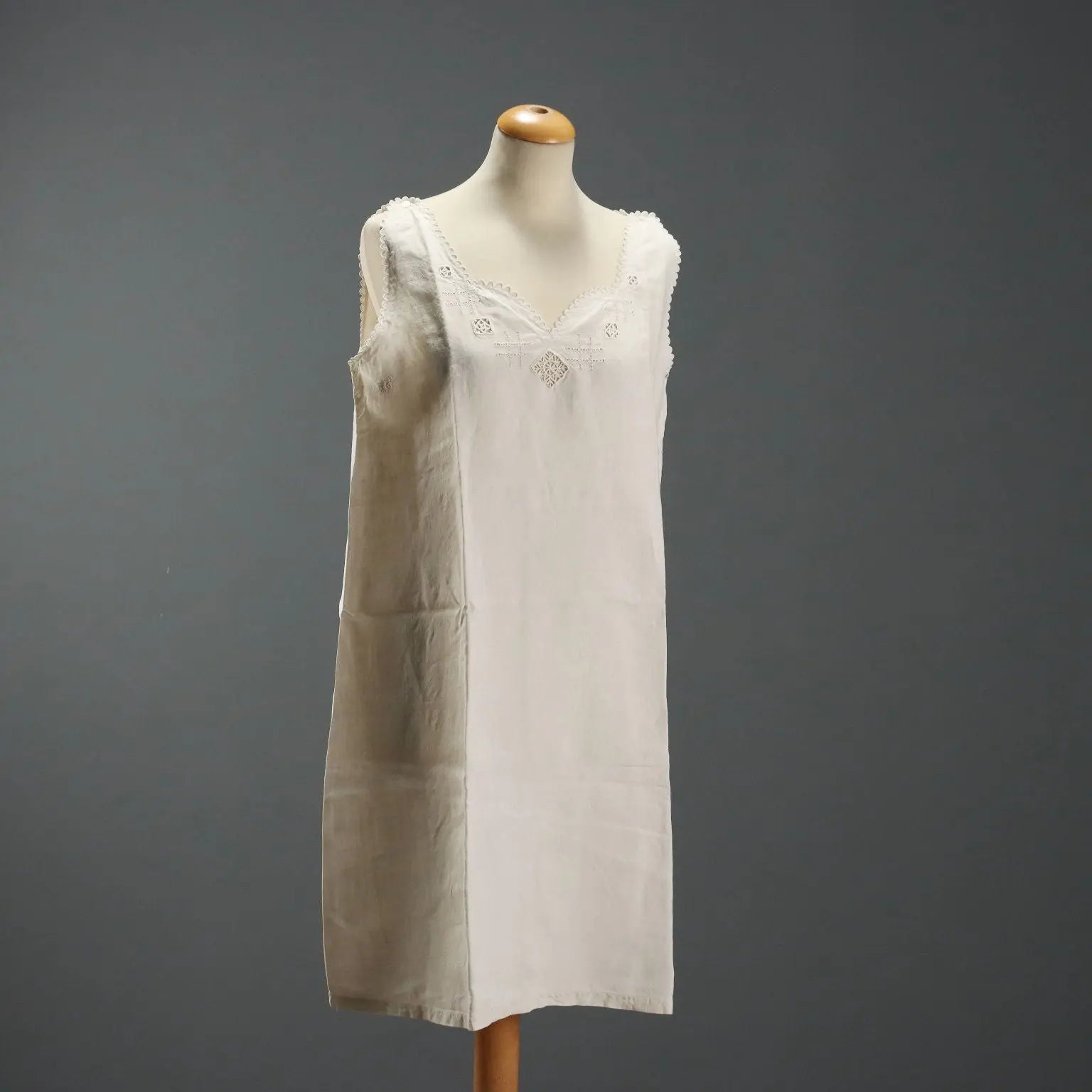 Linen Nightgown Unique Size Second Hand Italy