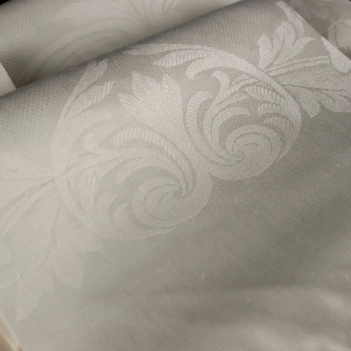 Flanders Linen Towel Set with Fringes Second Hand 59 x 25 In - 59 x 25 In | Clothing & House Linens | Antique House Linens