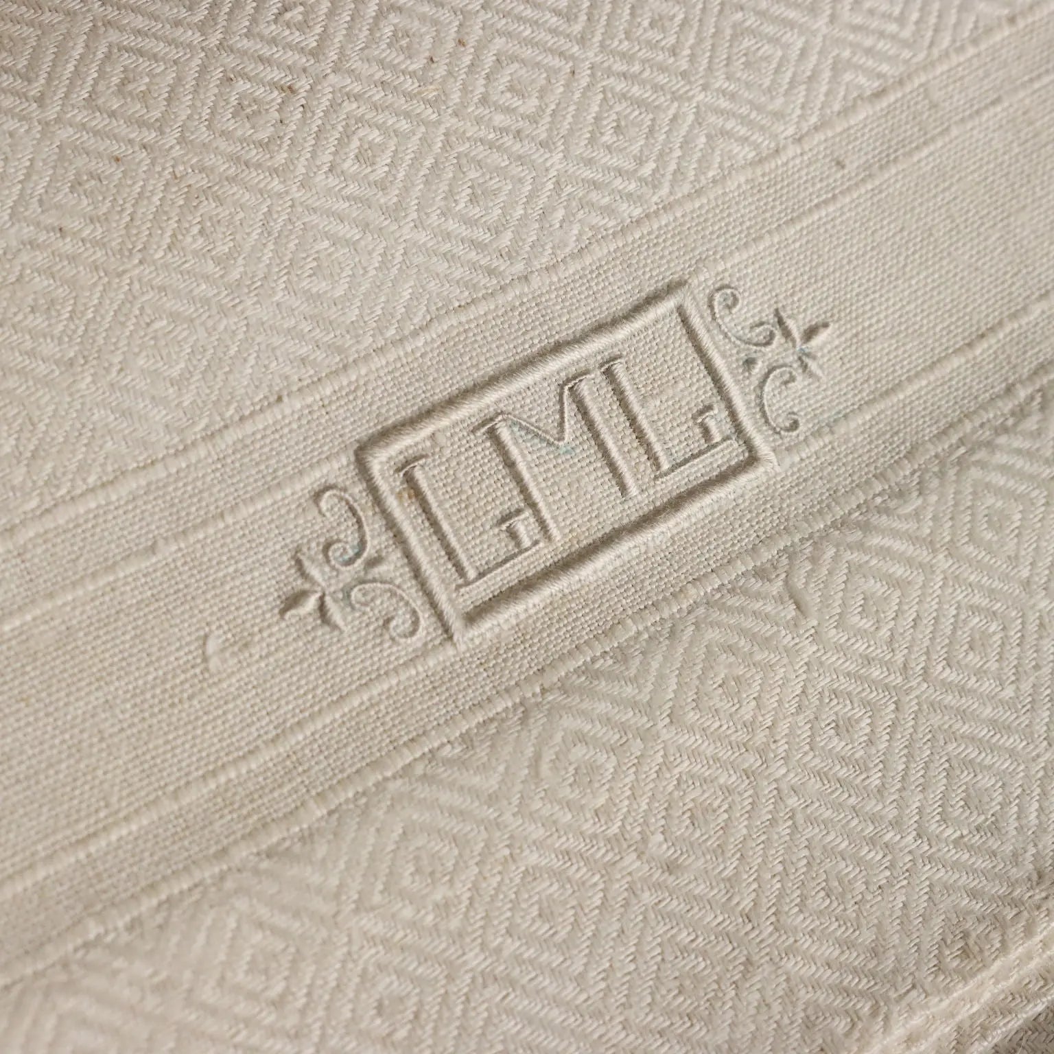 Set of Encrypted Towels Linen Flander Italy 39 x 25 In